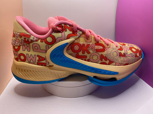 Nike Zoom Freak 4